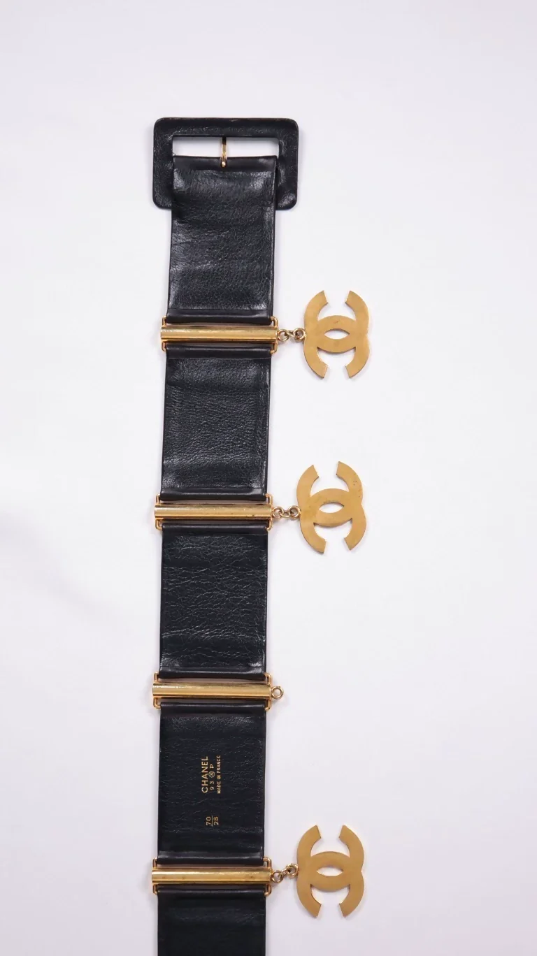1993 Chanel CC pendant, black wide belt - Image 2