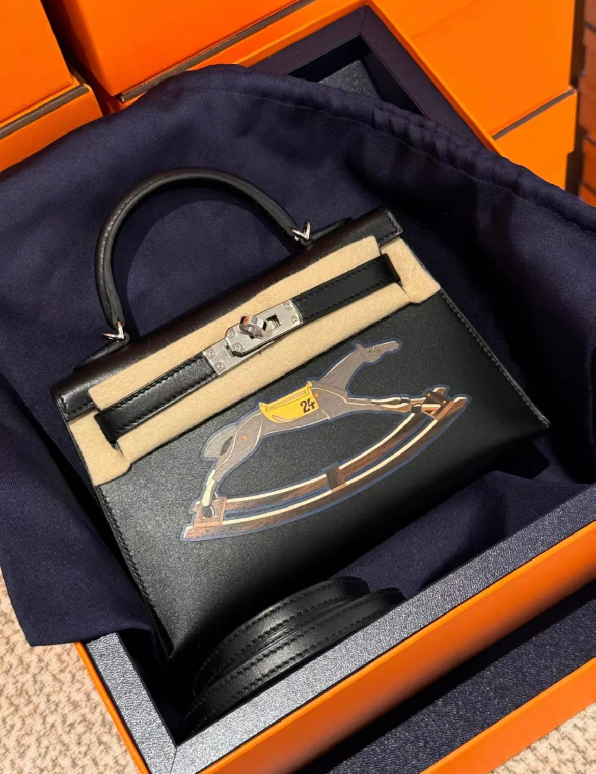 Limited edition Hermes mini kelly 2 Cheval De Bois Palladium Hardware - Image 2