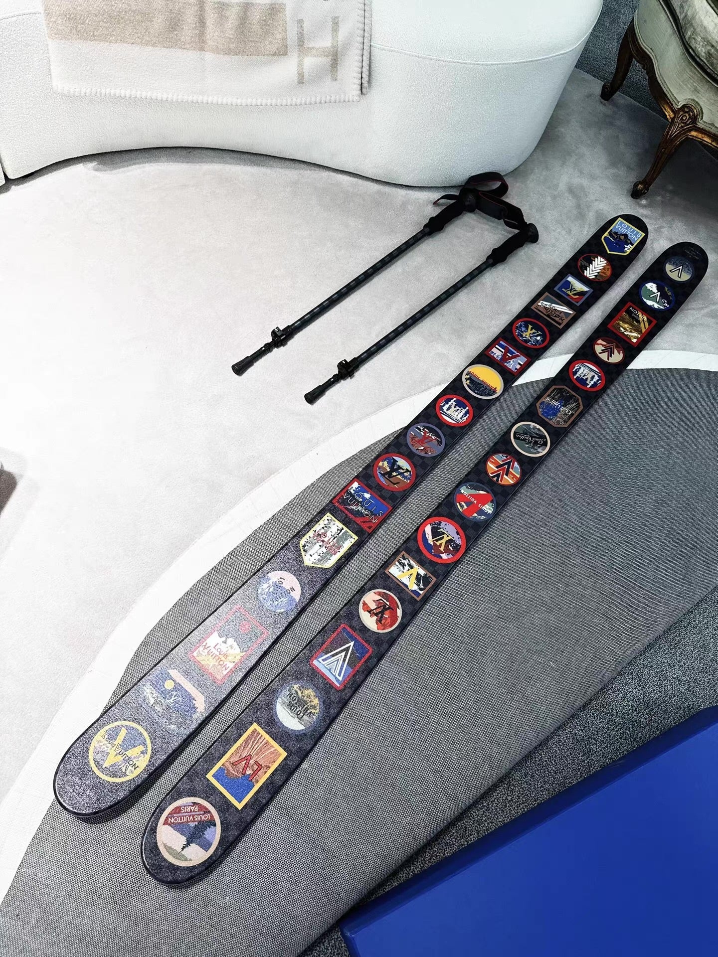 Louis Vuitton Alpes Skis R98007 limited edition - Image 2