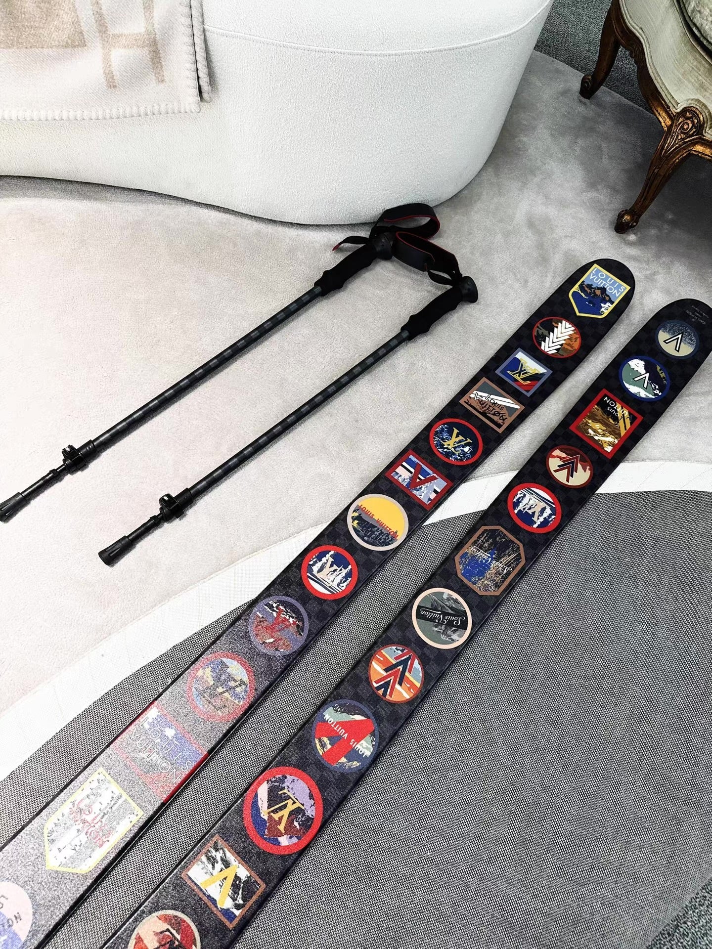 Louis Vuitton Alpes Skis R98007 limited edition - Image 3