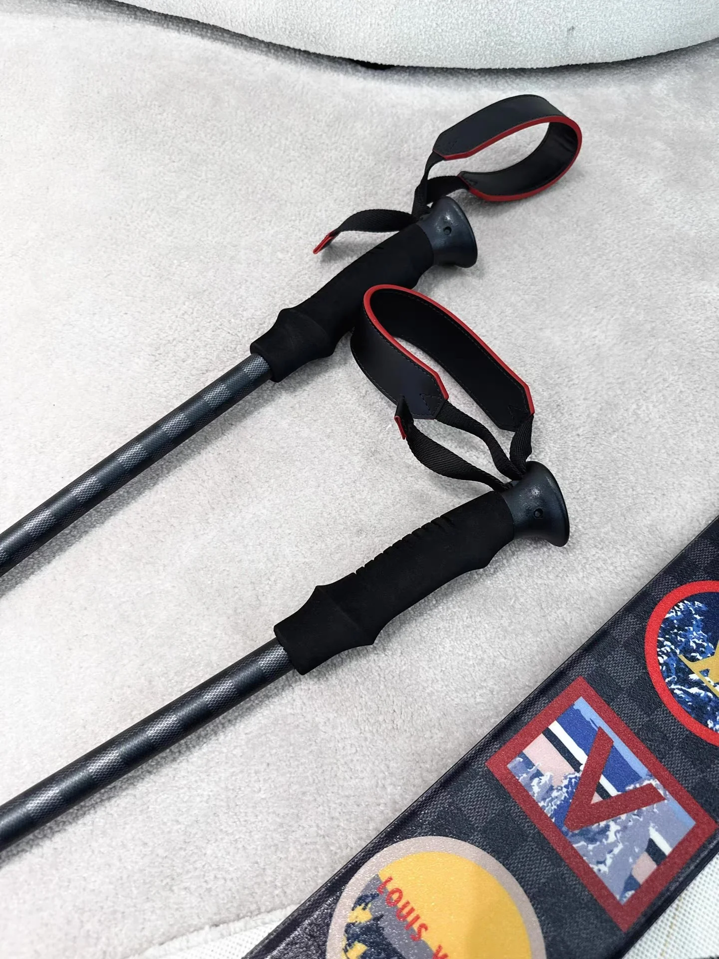 Louis Vuitton Alpes Skis R98007 limited edition - Image 7