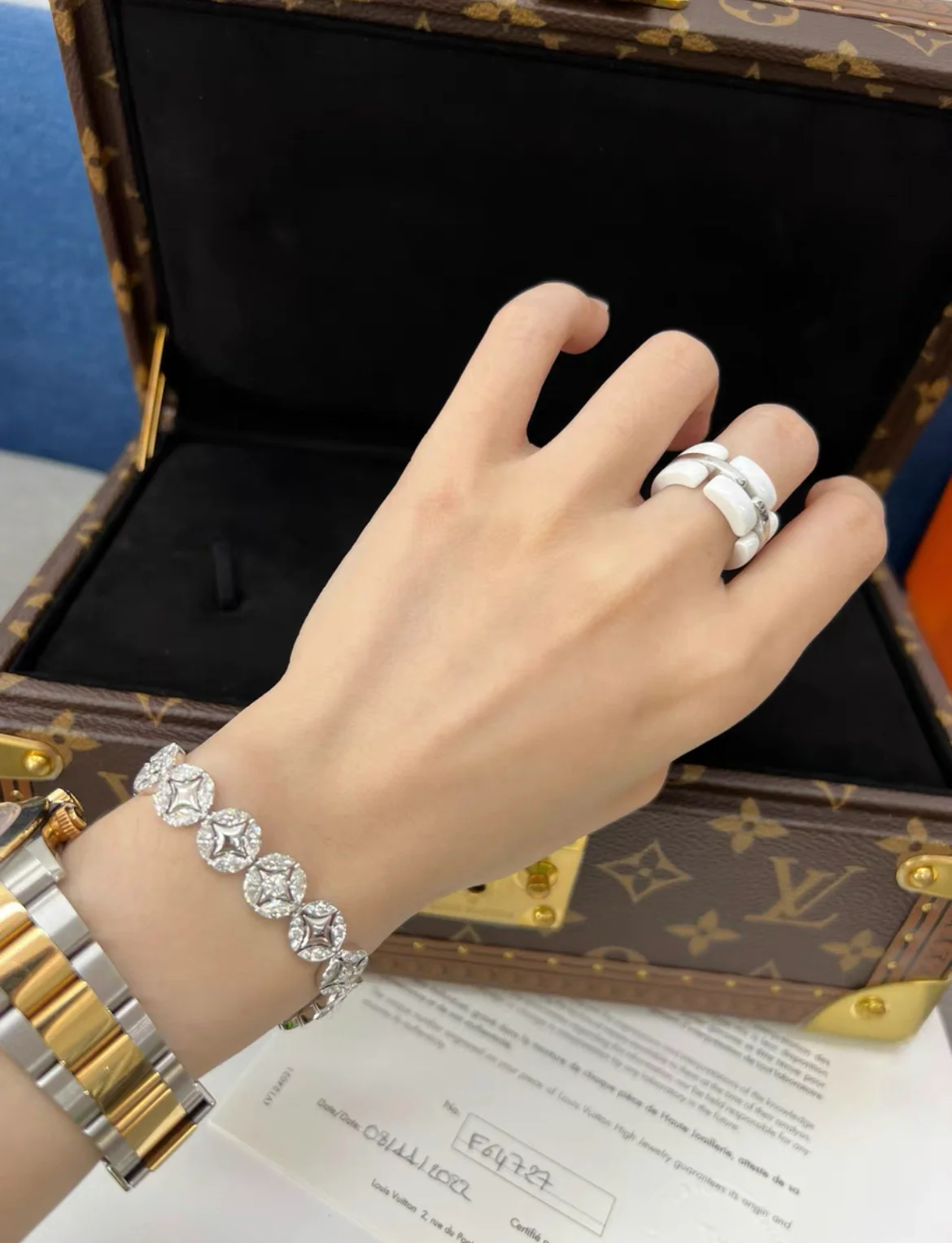 Louis Vuitton high-end jewelry Galaxie Monogram Bracelet - Image 2