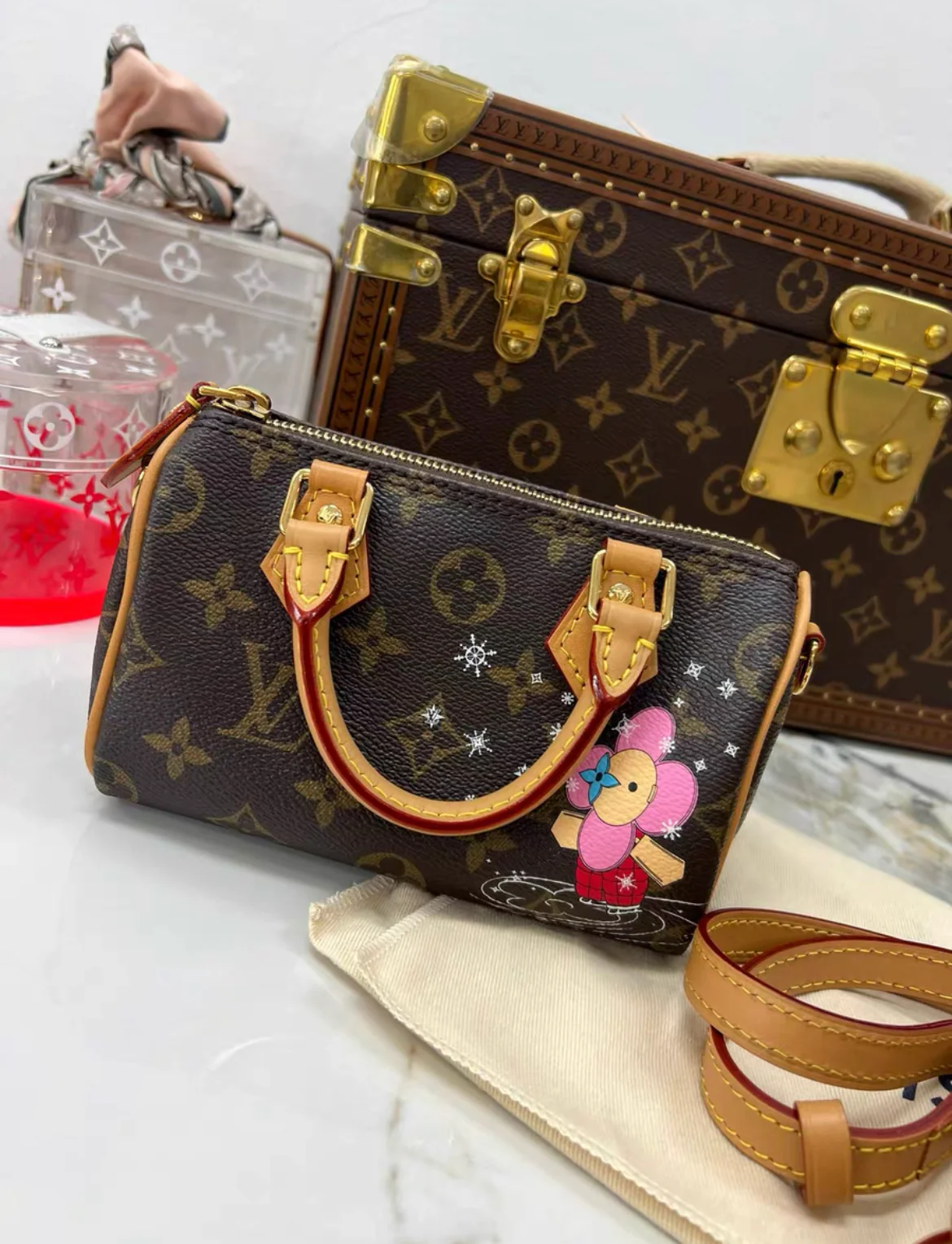 LOUIS VUITTON NANO SPEEDY VIVIENNE CHRISTMAS EDITION 2023 - Image 3