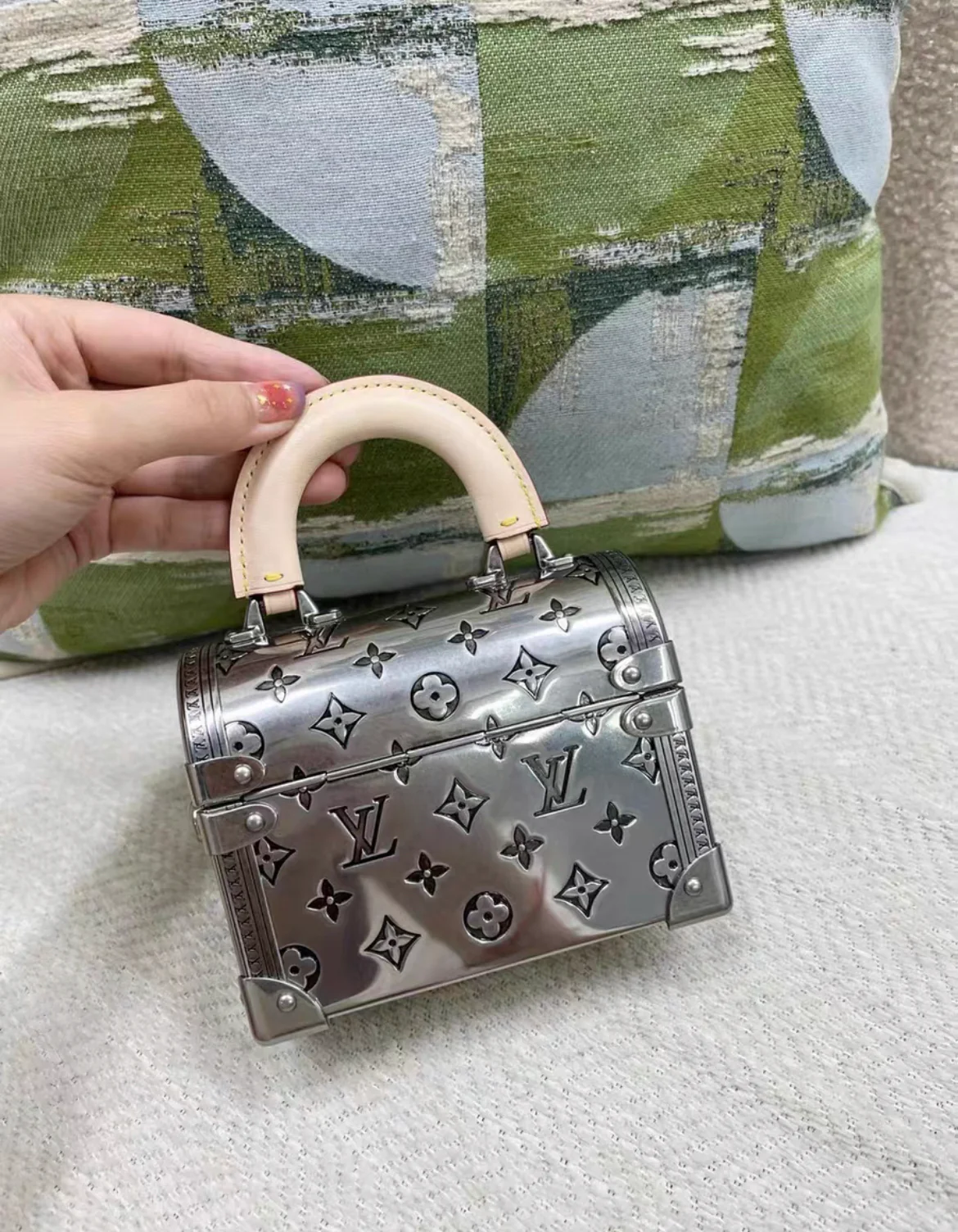 Louis Vuitton Silver Monogram Metal Mini Treasure Trunk, 2022 available brand new full set - Image 3