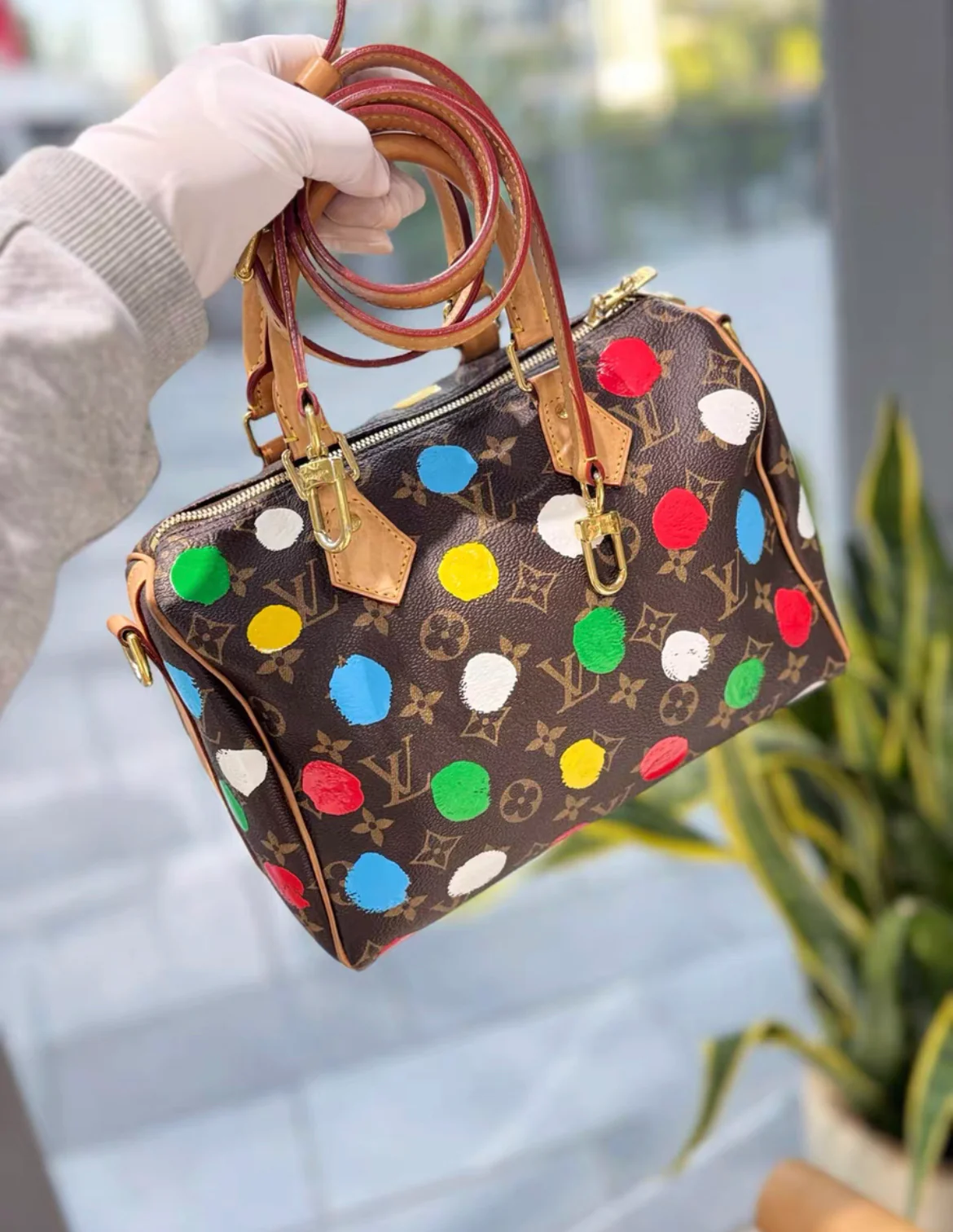 Louis Vuitton x Yayoi Kusama Monogram Speedy Bandouliere 25 - Image 2