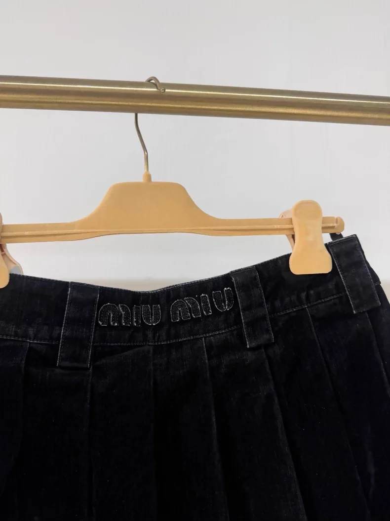 Miu Miu black skirt - Image 3