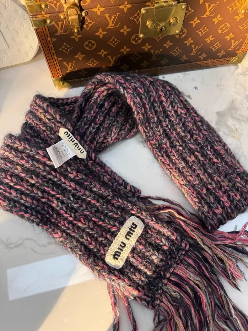 Miu Miu scarf - Image 3