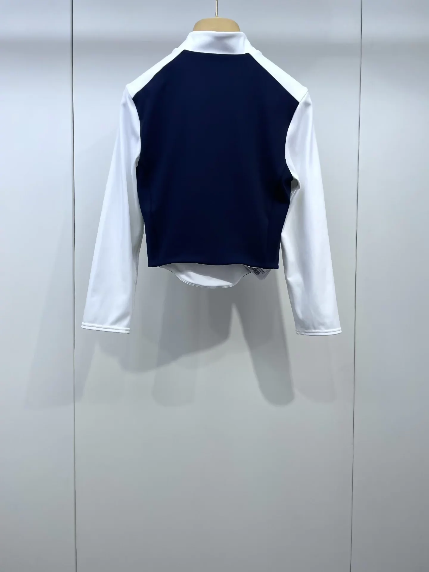 Miu Miu & New Balance cropped athletic top - Image 2