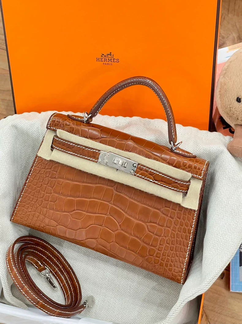 Hermès Kelly 20 Fauve Barenia matte alligator Palladium Hardware