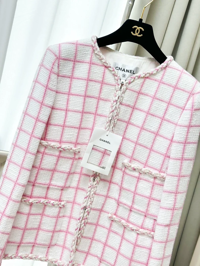 Chanel 23C Pink and white tweed jacket - Image 2