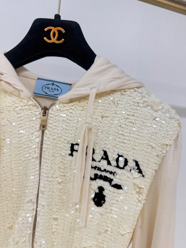 Prada beige sequined cardigan - Image 3