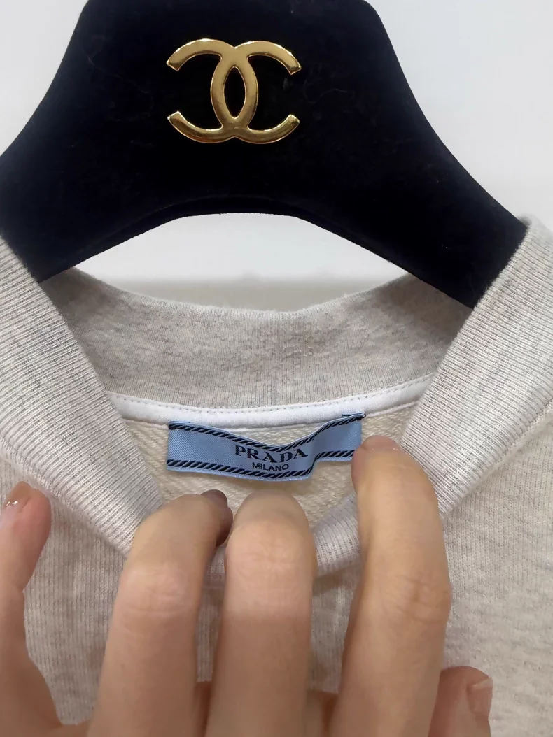 Prada beige sweatshirt - Image 3