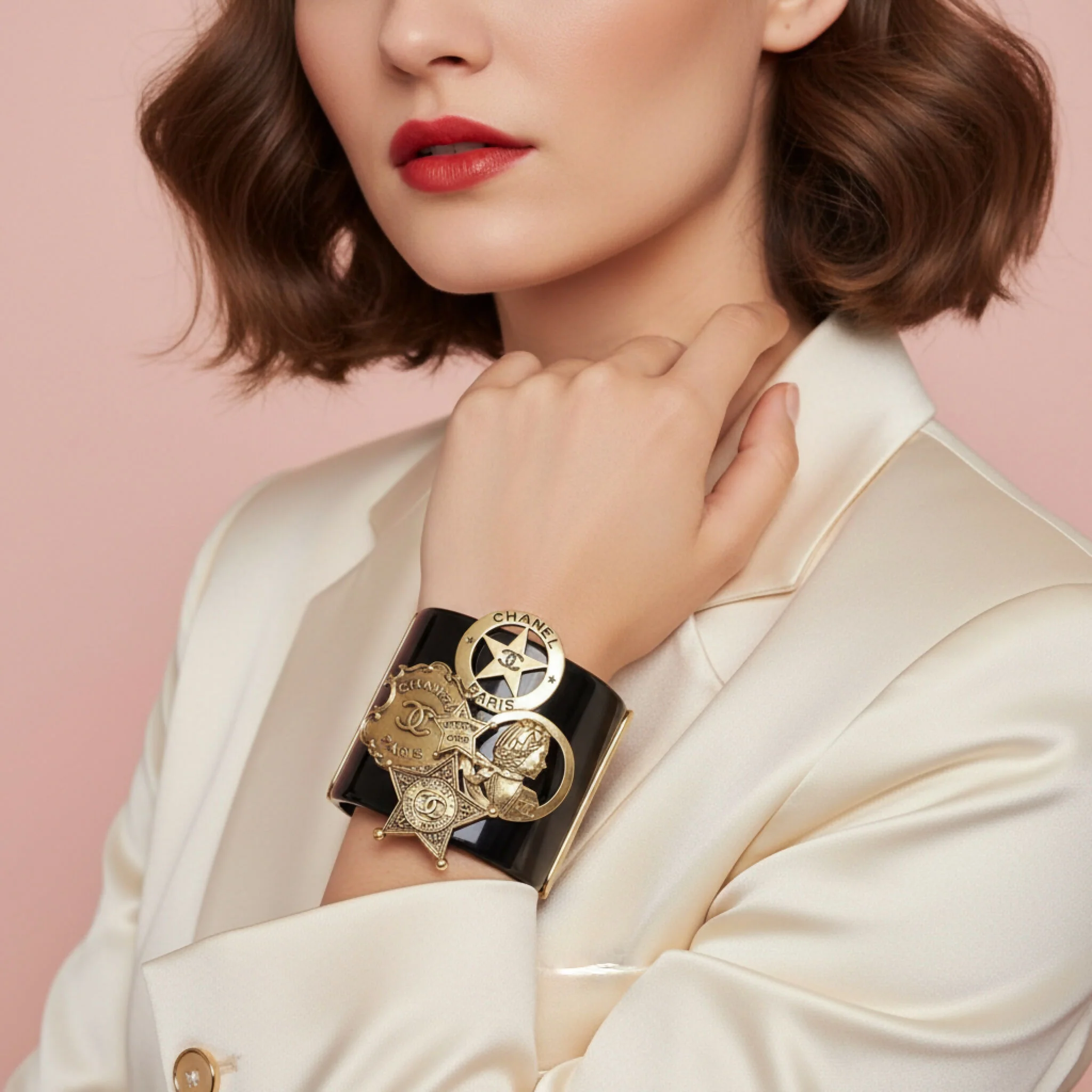 Rare Chanel 14A Paris Dallas Black Gold Wide Statement Cuff Bracelet - Image 4
