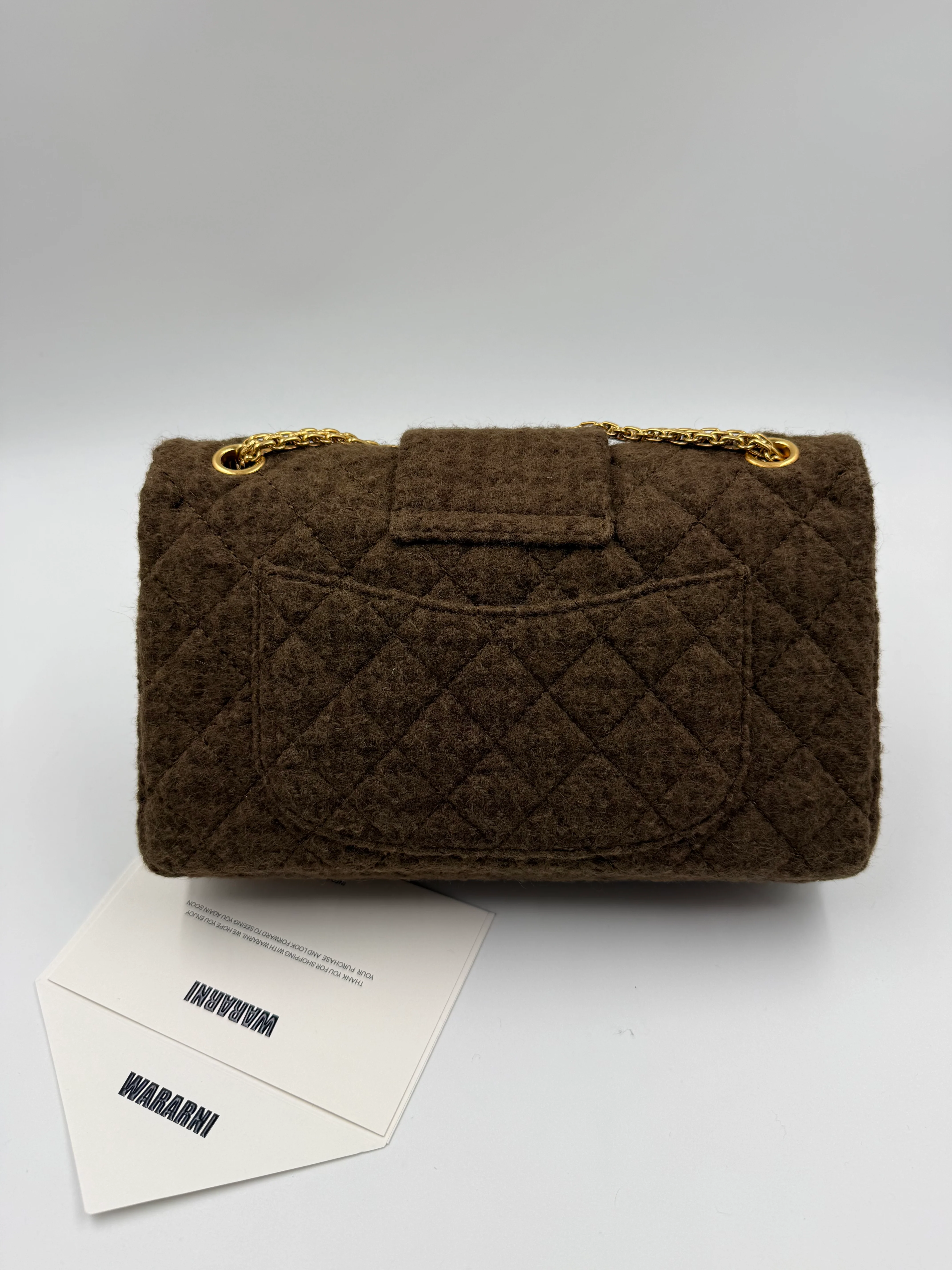 Rare Chanel 2009 Pre-fall Paris Moscow 2.55 badge bag - Image 6