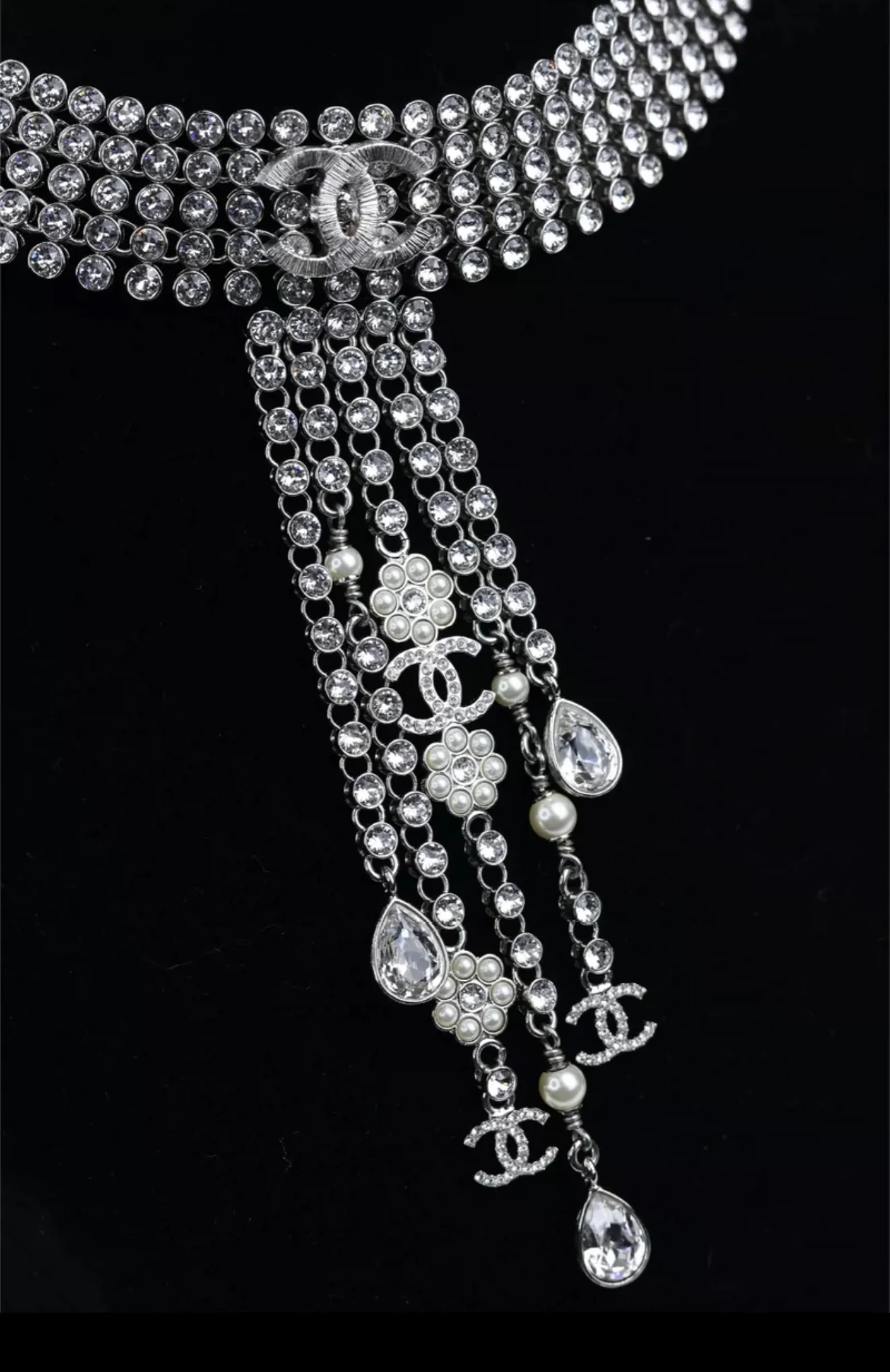 Rare Chanel 21B necklace