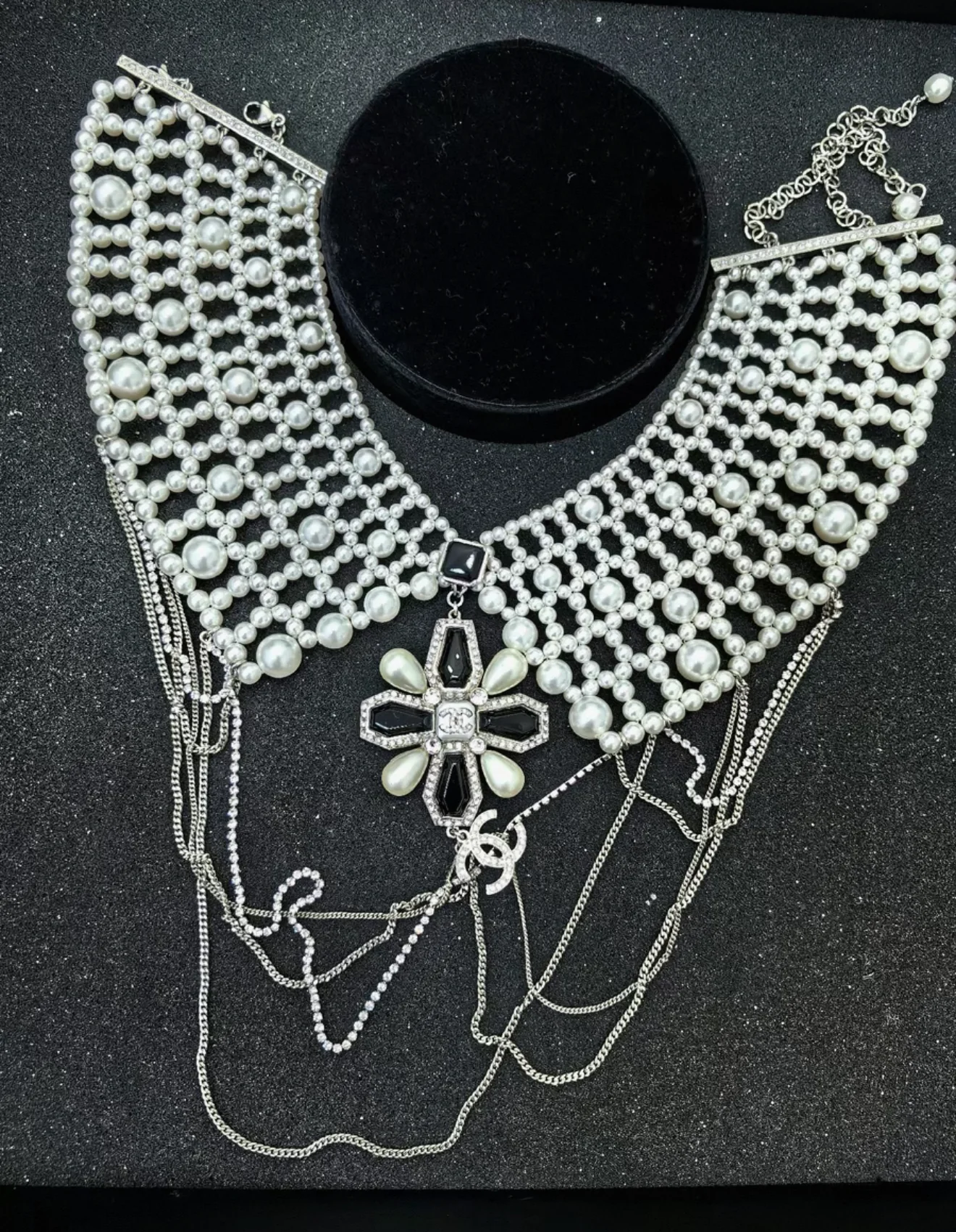 Rare Chanel 22C Resort runway necklace - Image 3