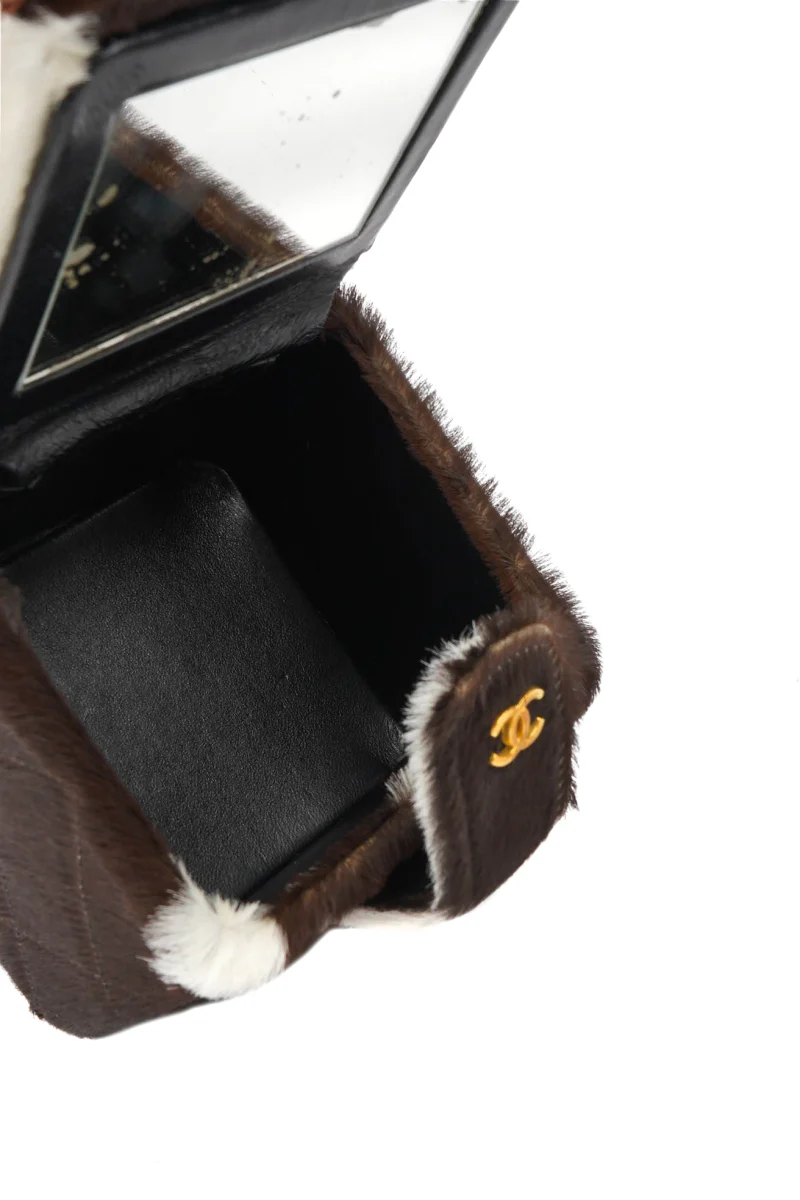 rare chanel black/Brown/white mini vanity case bag - Image 2