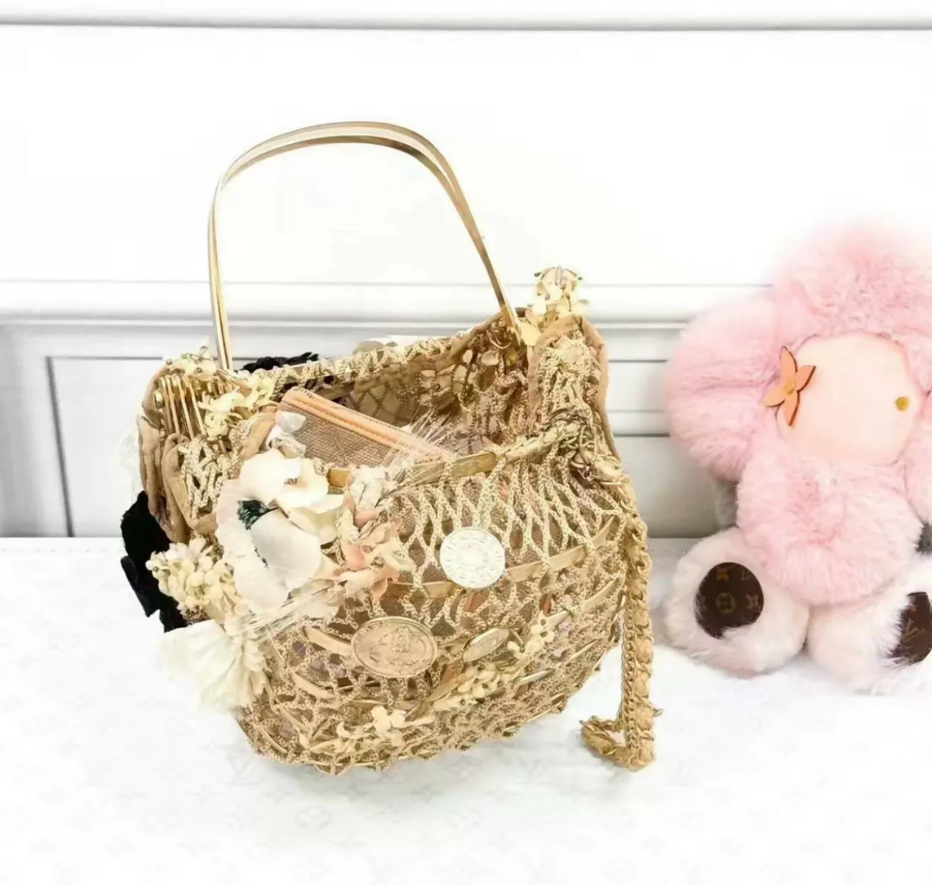 Rare Chanel flower basket from 2018/2019 runway show - Image 4