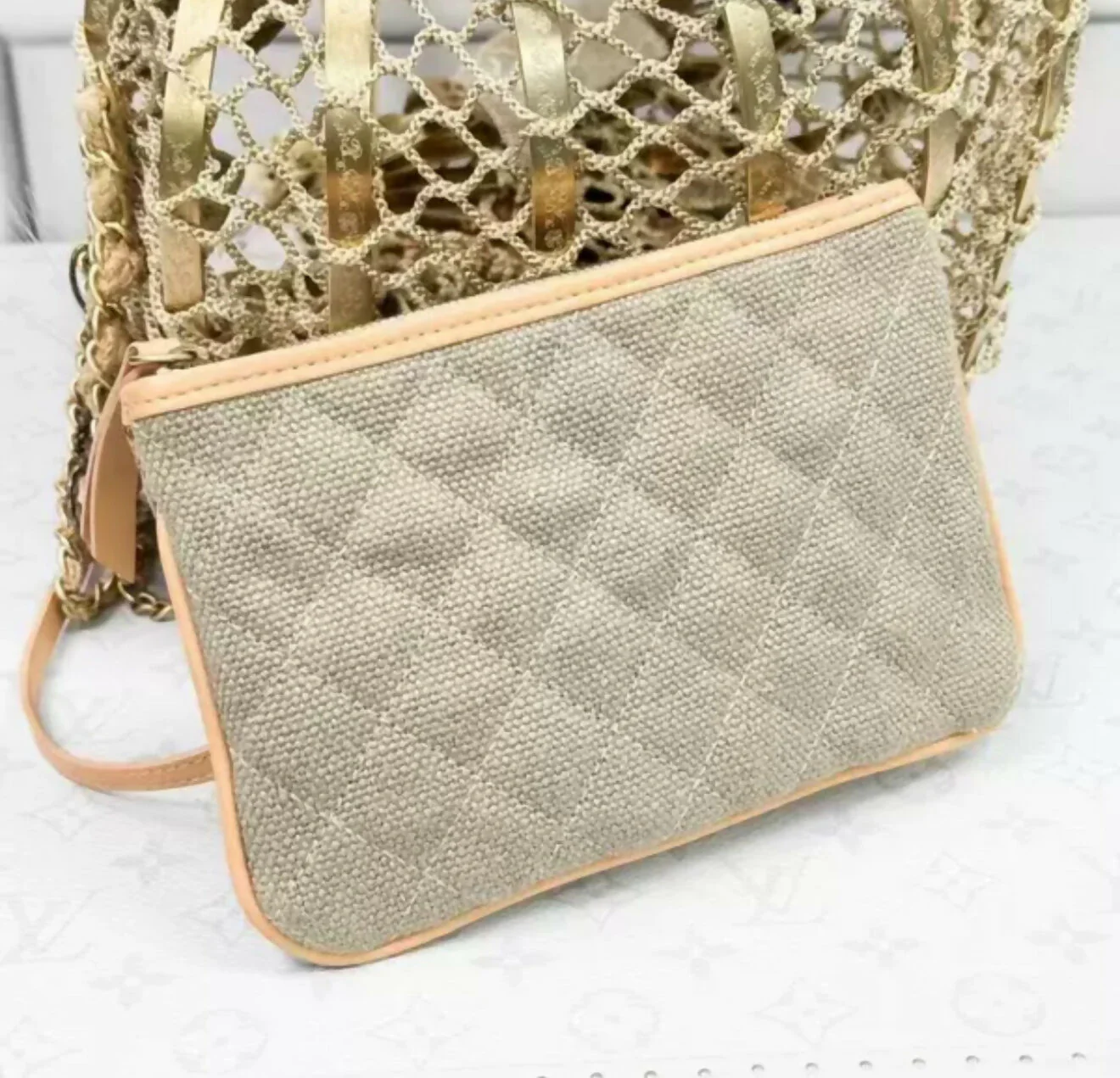 Rare Chanel flower basket from 2018/2019 runway show - Image 6