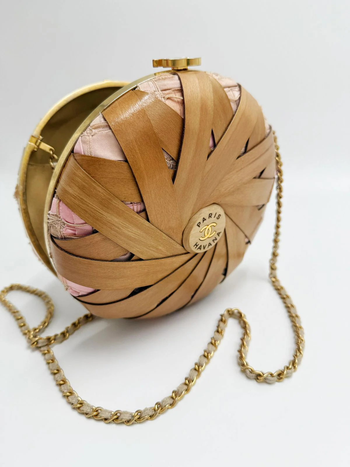 Rare Chanel “Havana By Night” Round Woven Wood and Tweed Minaudière - Image 2