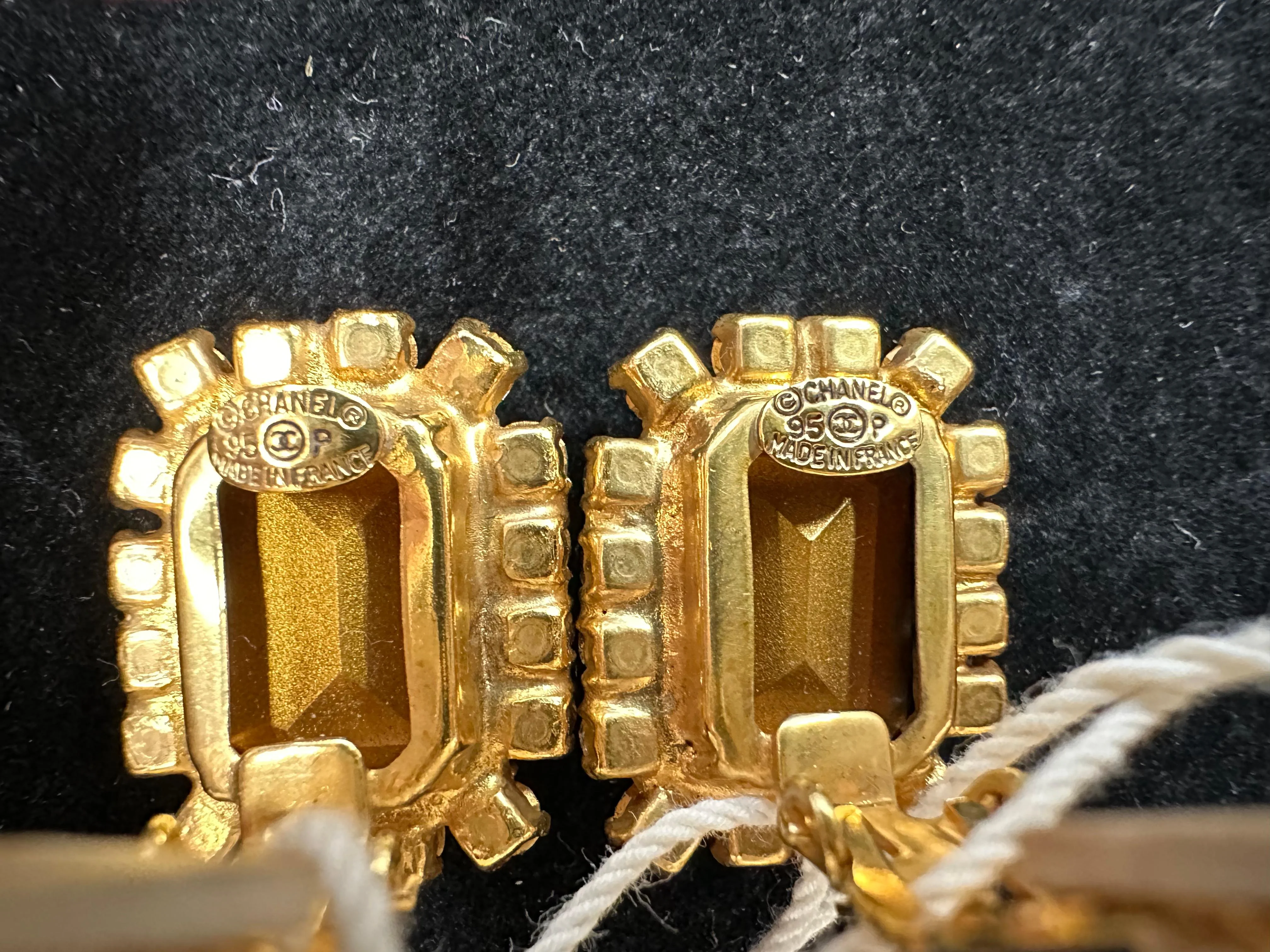 Rare Chanel Vintage 95P Pink Rhinestone Barbie Earrings - Image 7