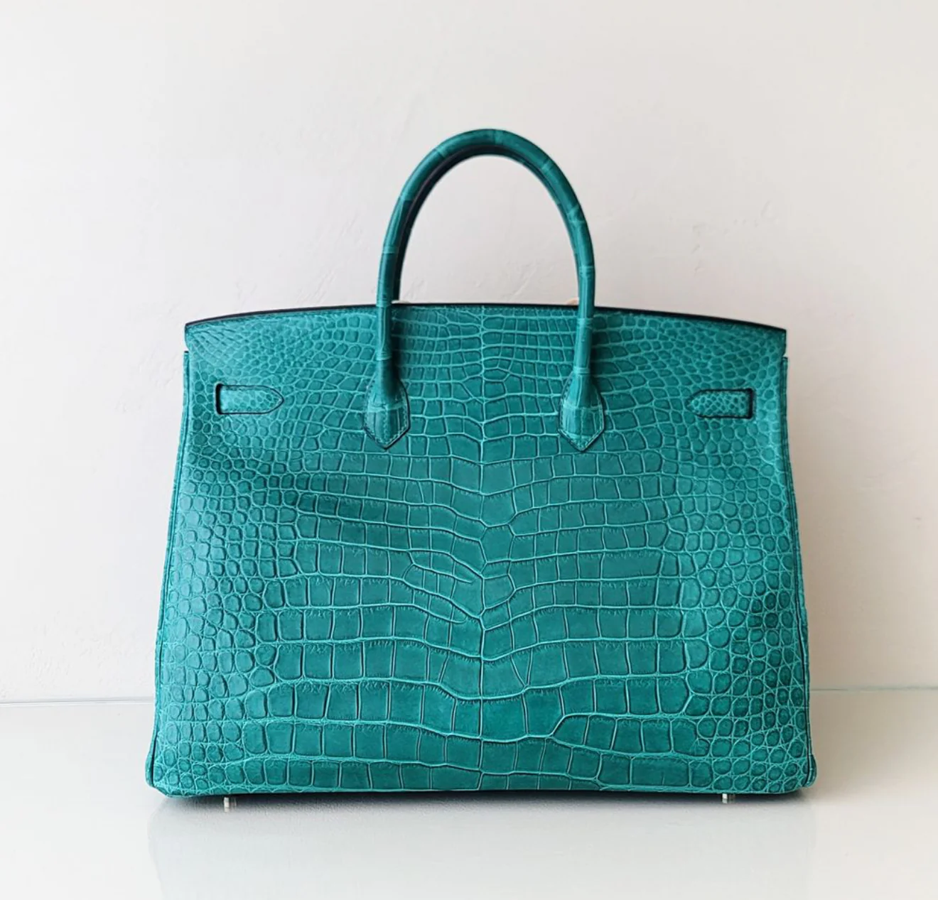 Rare Hermes Birkin 40 Matte Porosus Malachite Leather Gold Hardware - Image 3