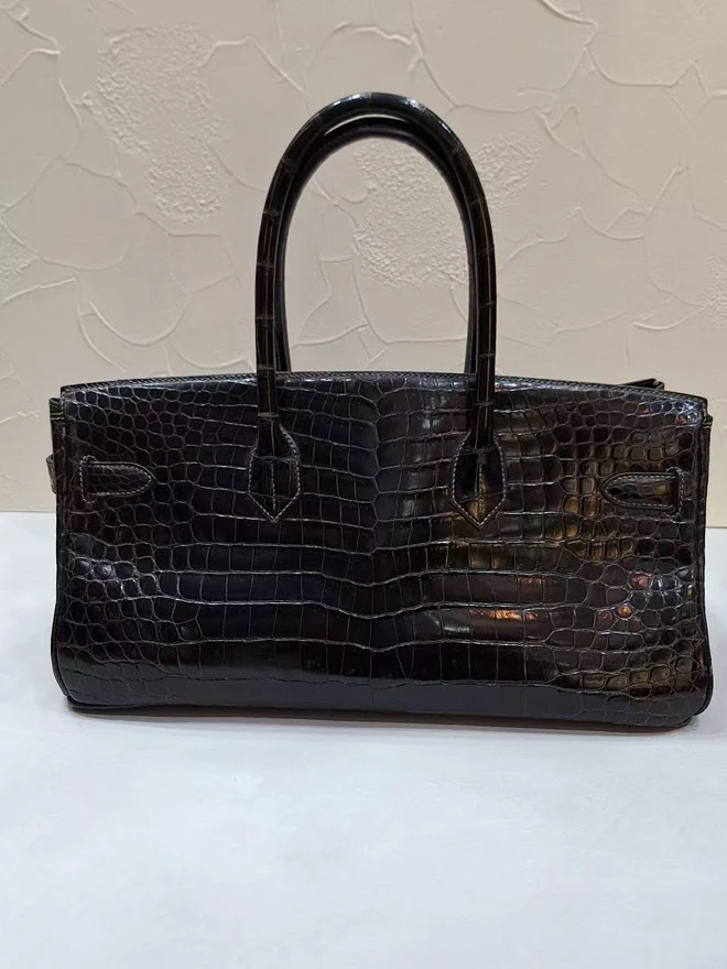 Rare Hermes shoulder birkin limited edition Black crocodile leather - Image 2