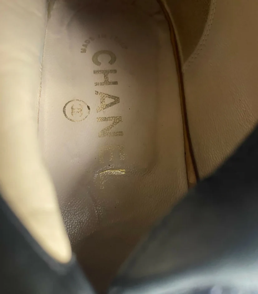 Rare Vintage Chanel 90s Claudia Schiffer Black Leather CC Riding Boots EU 36 (fits 37) - Image 9