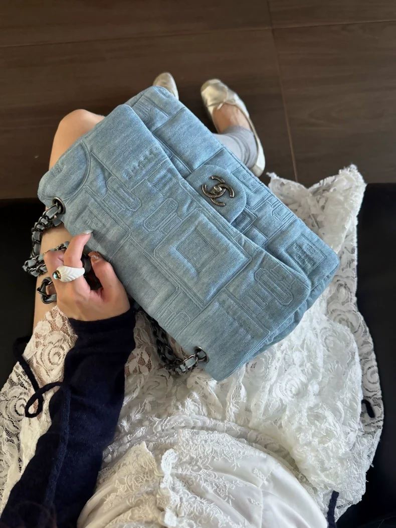 Chanel denim flap bag - Image 2