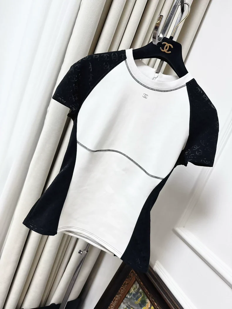 Chanel 24c white and black top