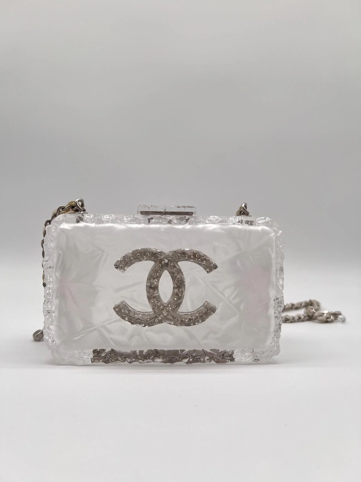 Super Rare Chanel Ice Cube Minaudière 2010 - Image 2