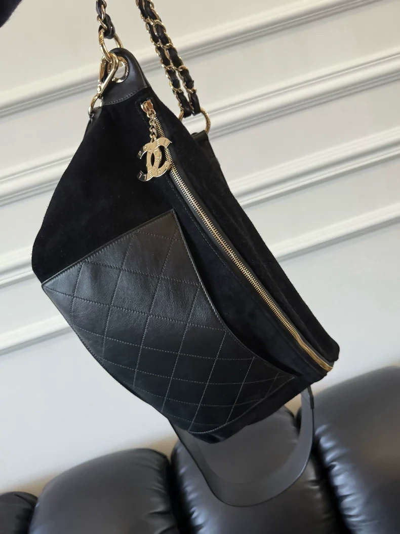 Chanel x Pharrell black & gold belt bag/crossbody bag - Image 3