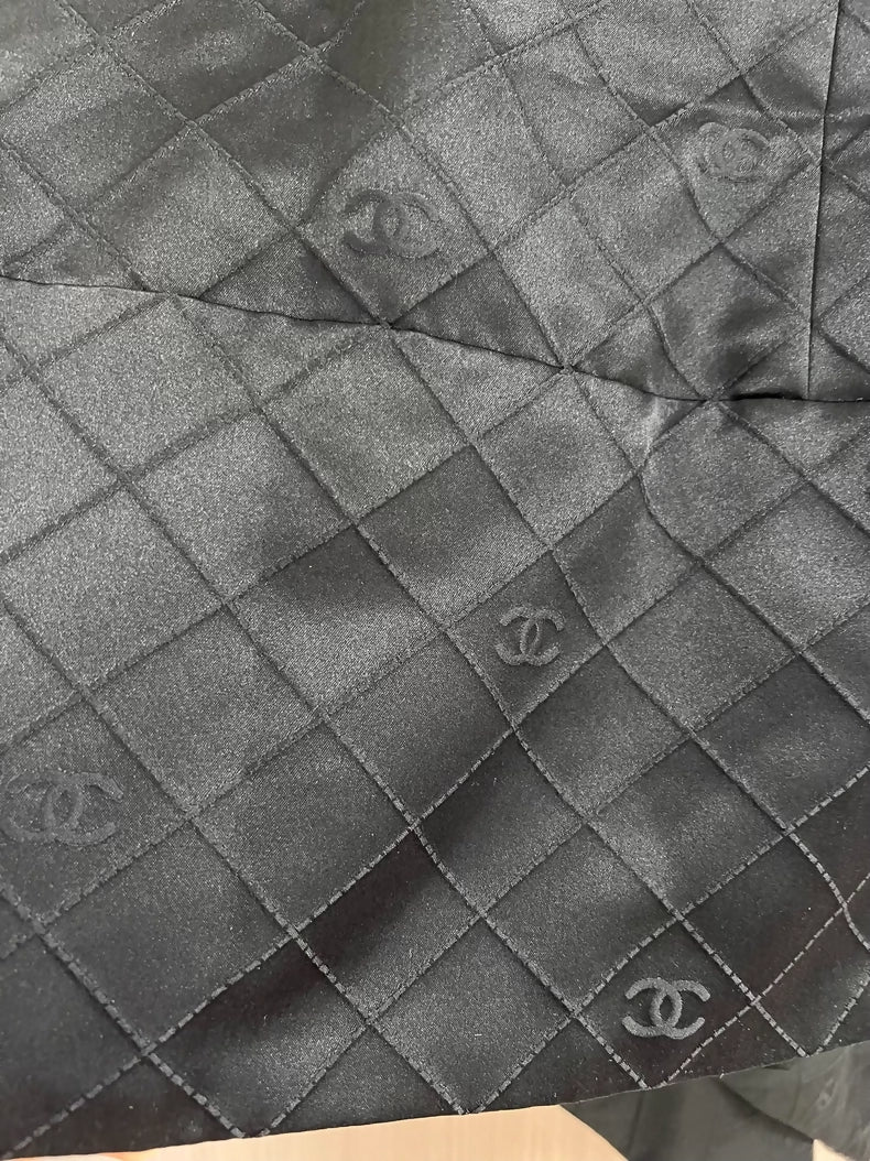 This Chanel silk skirt - Image 5