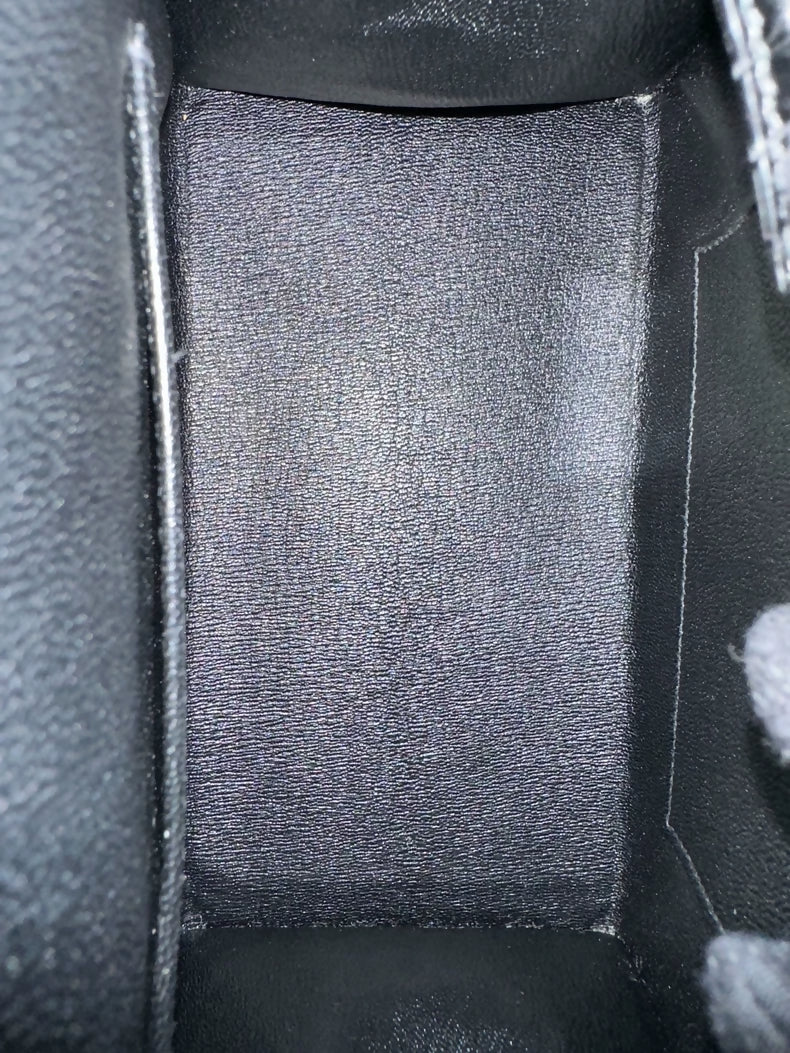 Hermes Birkin 20 Black Matte Crocodile leather gold hardware - Image 2