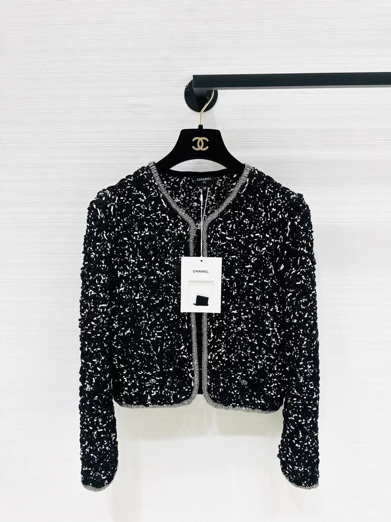 Chanel 25p black cardigan