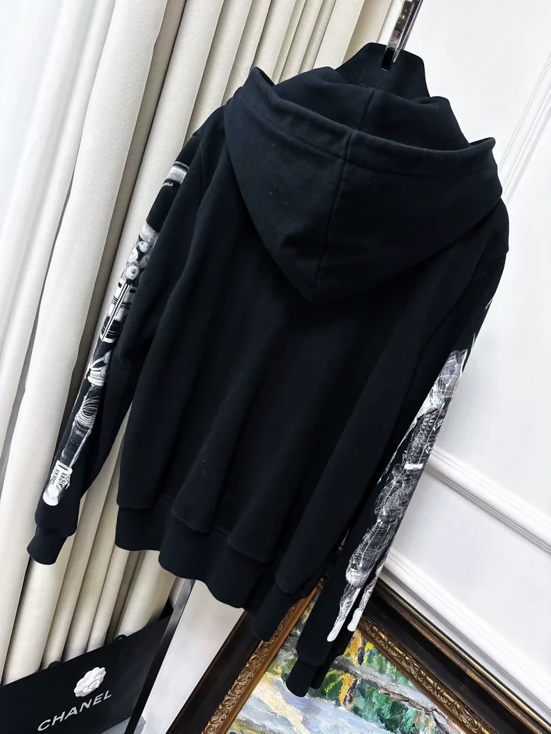 Chanel Black Hooded Sweater astronaute - Image 2