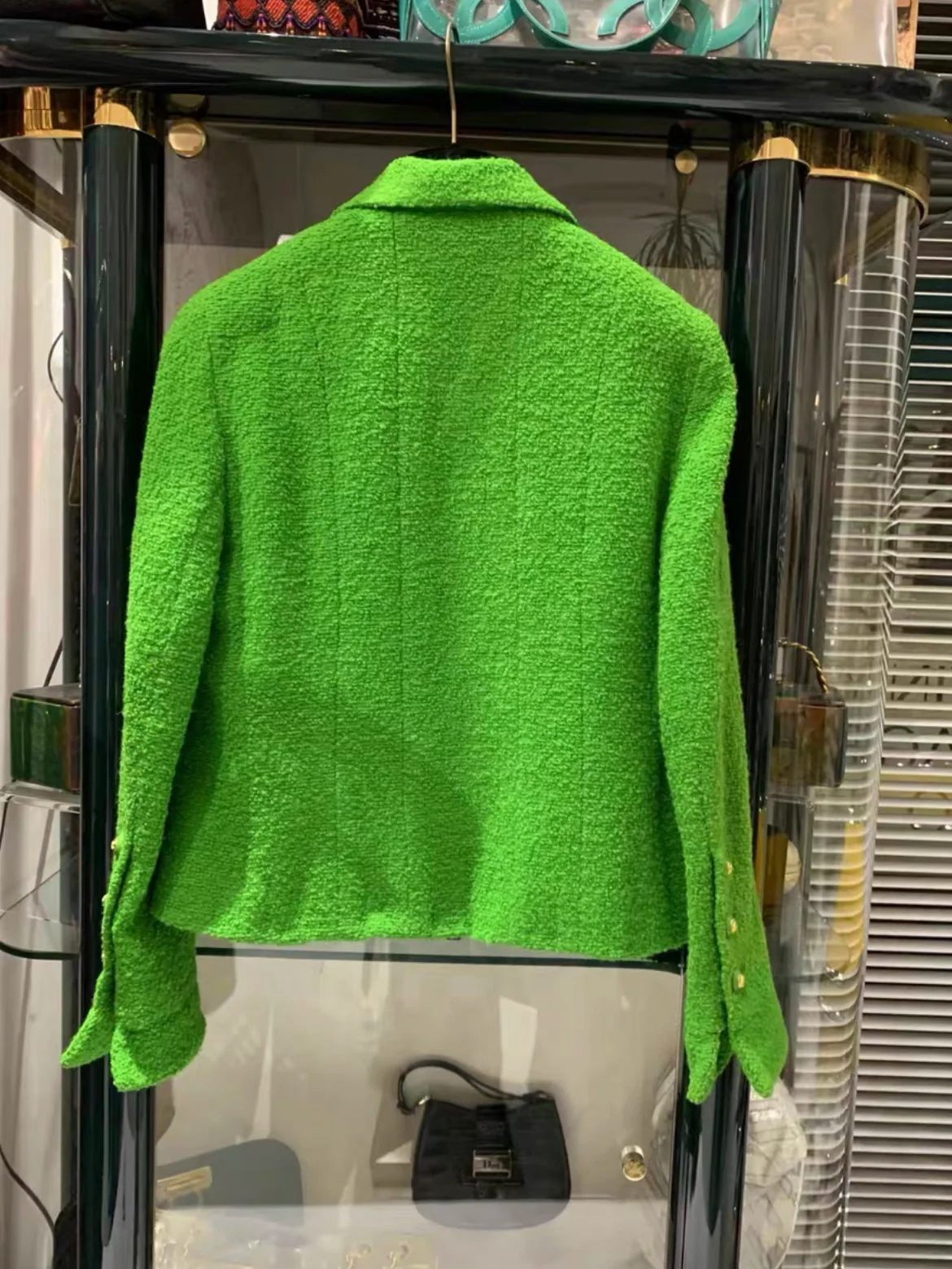 Vintage Chanel 93A Green runway jacket size 40 - Image 5